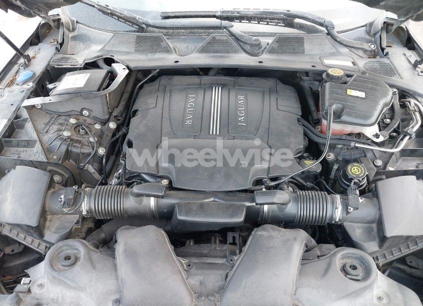 Photo 10 of 2011 Jaguar Xj XJL (VIN SAJWA2GB9BLV09565)