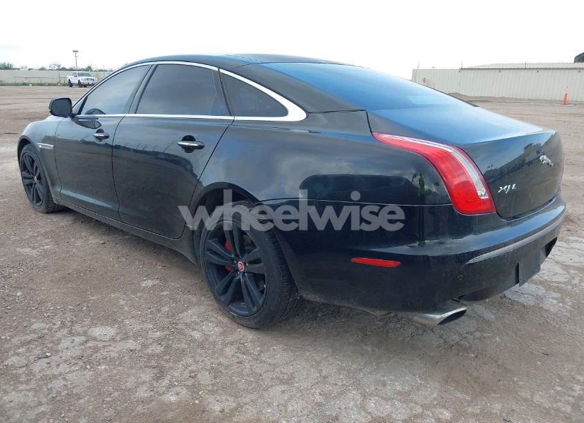Photo 3 of 2011 Jaguar Xj XJL (VIN SAJWA2GB9BLV09565)