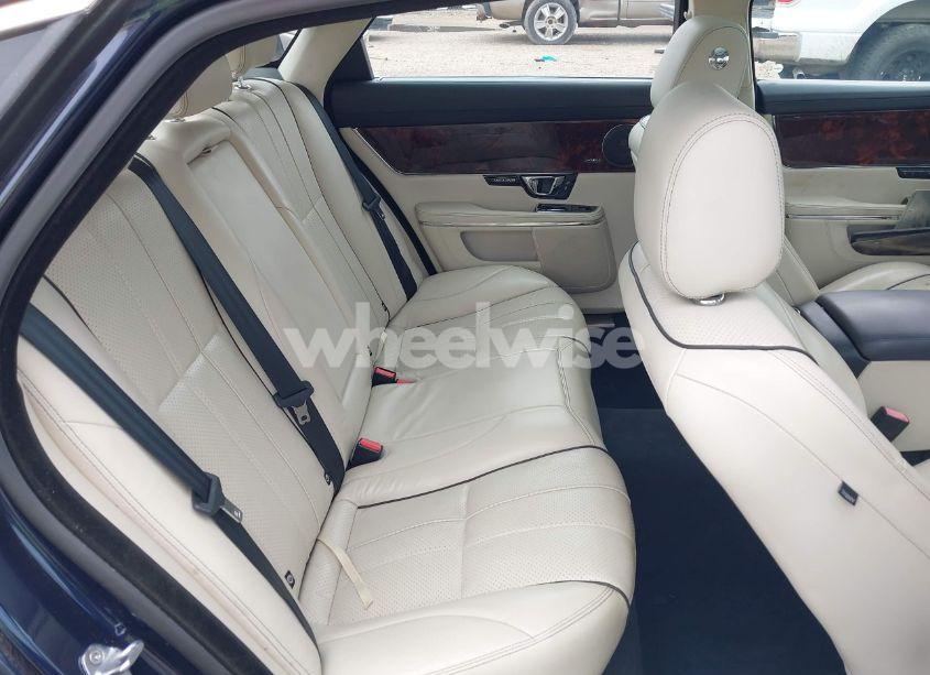 Photo 8 of 2015 Jaguar Xj XJL PORTFOLIO (VIN SAJWA2GZ7F8V90474)