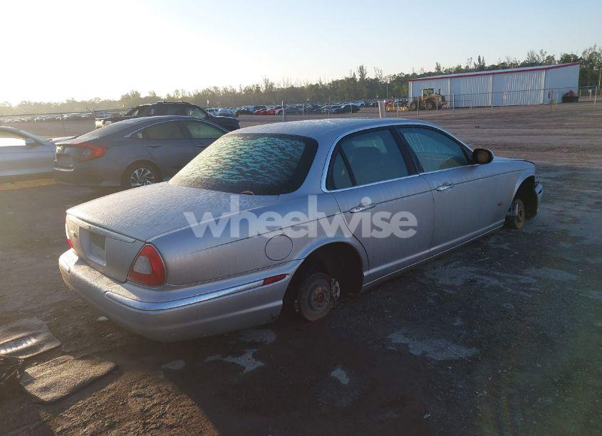 Photo 4 of 2006 Jaguar Xj XJ8 (VIN SAJWA71B76SH02995)