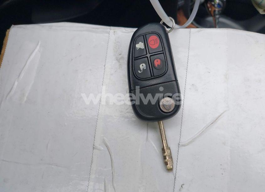 Photo 11 of 2007 Jaguar Xj XJR (VIN SAJWA73C47TH16001)