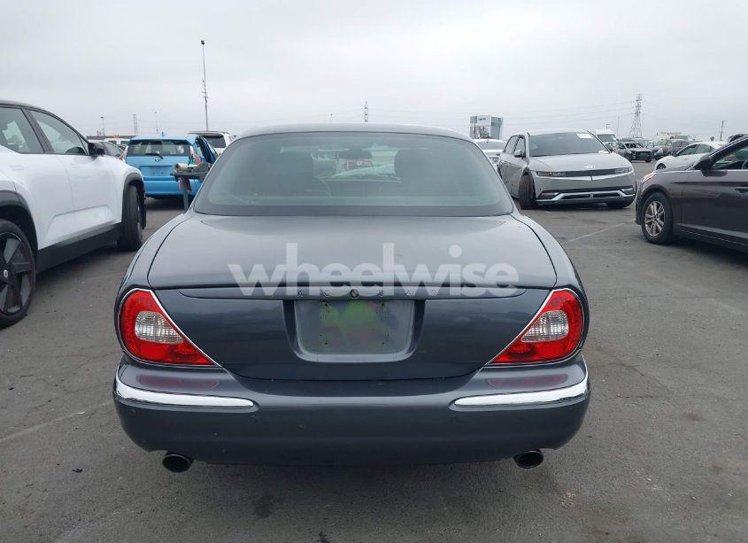 Photo 16 of 2007 Jaguar Xj XJR (VIN SAJWA73C47TH16001)