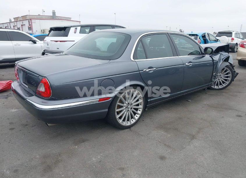 Photo 4 of 2007 Jaguar Xj XJR (VIN SAJWA73C47TH16001)