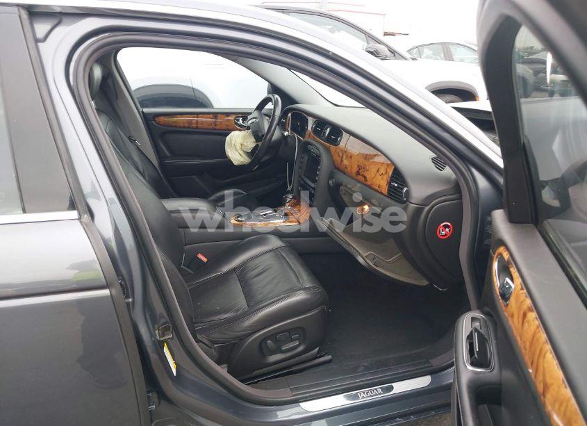 Photo 5 of 2007 Jaguar Xj XJR (VIN SAJWA73C47TH16001)