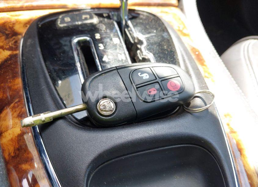 Photo 11 of 2008 Jaguar Xj XJ8 L (VIN SAJWA79B58SH23223)