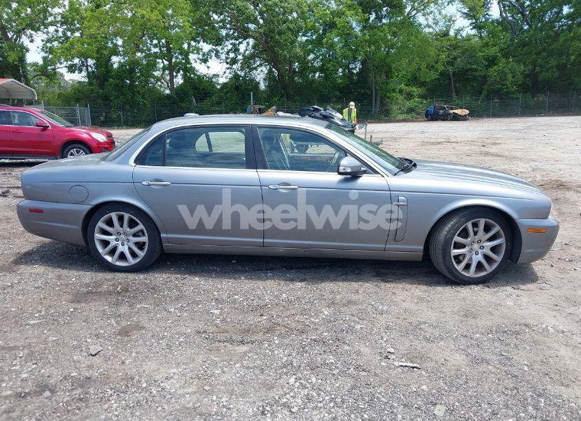 Photo 13 of 2008 Jaguar Xj XJ8 L (VIN SAJWA79B58SH23223)