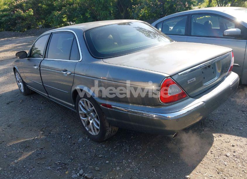 Photo 3 of 2005 Jaguar Xj XJ8 L (VIN SAJWA79C35SG49482)