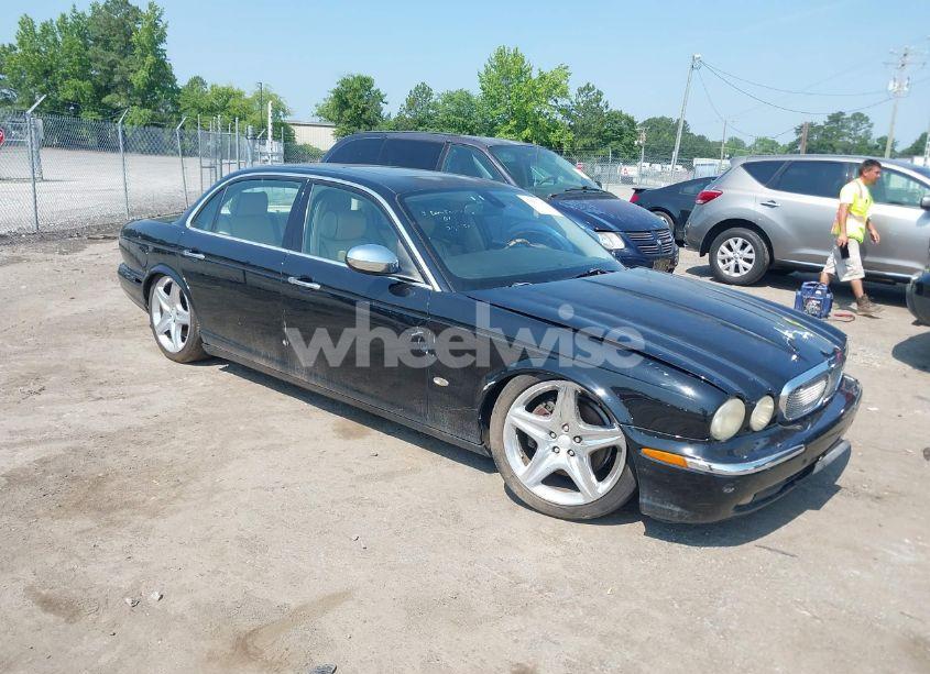 2007 Jaguar Xj VANDEN PLAS (VIN SAJWA82B87SH13560) main photo
