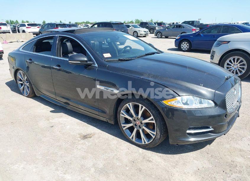 2015 Jaguar Xj (VIN SAJWJ1CD6F8V83990) main photo