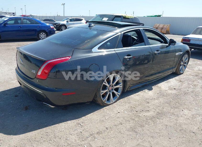 Photo 4 of 2015 Jaguar Xj (VIN SAJWJ1CD6F8V83990)