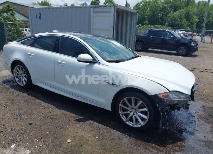2016 Jaguar Xj R-SPORT (VIN SAJWJ1CD6G8V95512) main photo