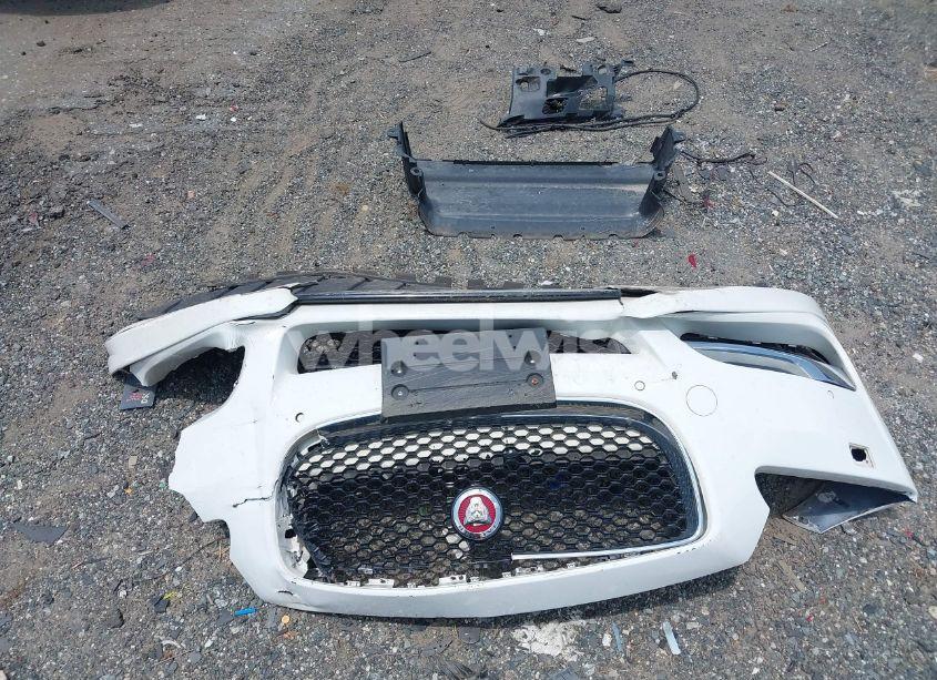 Photo 12 of 2016 Jaguar Xj R-SPORT (VIN SAJWJ1CD6G8V95512)