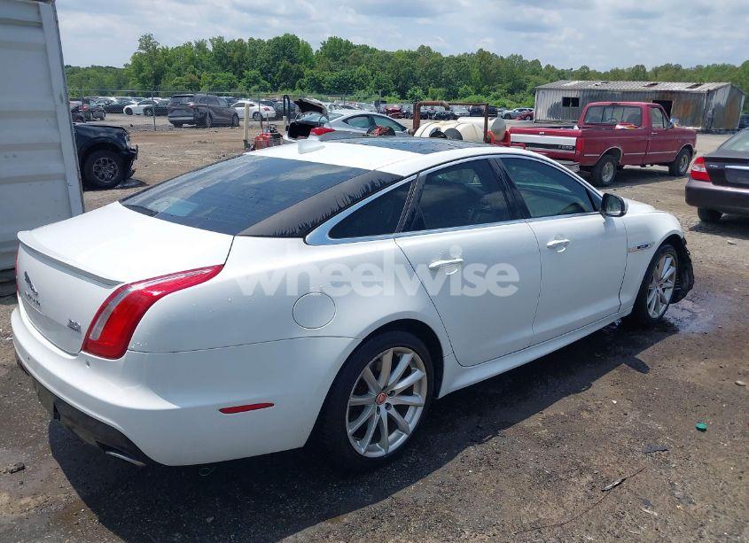 Photo 4 of 2016 Jaguar Xj R-SPORT (VIN SAJWJ1CD6G8V95512)