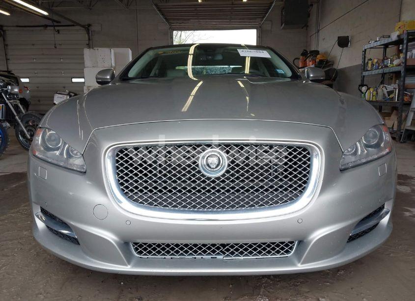 Photo 6 of 2013 Jaguar Xj XJL PORTFOLIO (VIN SAJWJ2GD0D8V50948)