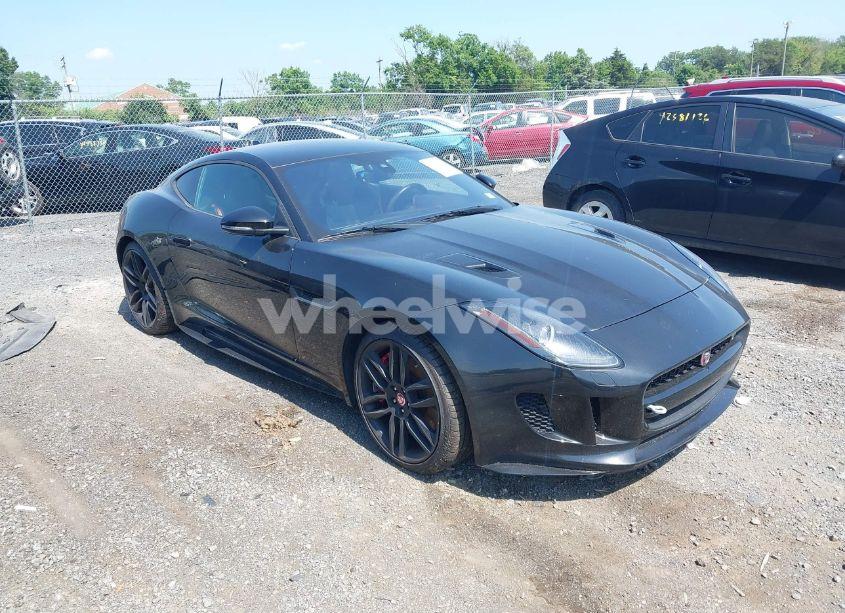 2017 Jaguar F-type R (VIN SAJWJ6DL7HMK44068) main photo
