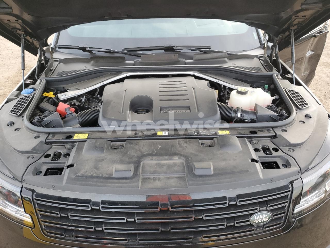 Photo 12 of 2024 LAND ROVER RANGE ROVER SPORT AUTOBIOGRAPHY N/A (VIN SAL119F40RA420504)