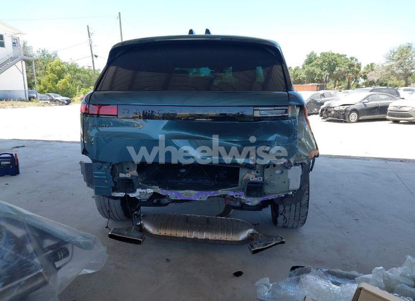 Photo 17 of 2024 Land Rover RANGE ROVER SPORT DYNAMIC SE (VIN SAL1L9FU7RA413561)