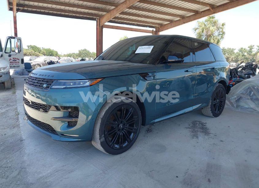 Photo 2 of 2024 Land Rover RANGE ROVER SPORT DYNAMIC SE (VIN SAL1L9FU7RA413561)