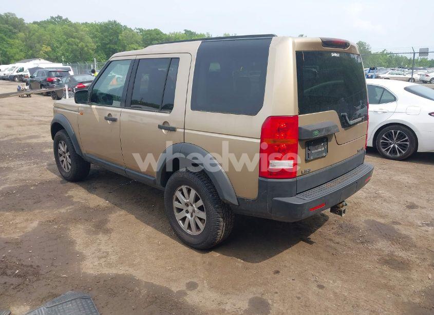 Photo 3 of 2005 Land Rover LR3 SE (VIN SALAA25445A301437)