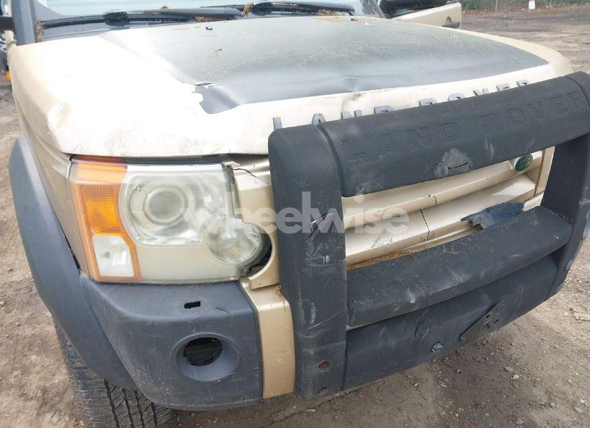 Photo 6 of 2005 Land Rover LR3 SE (VIN SALAA25445A301437)