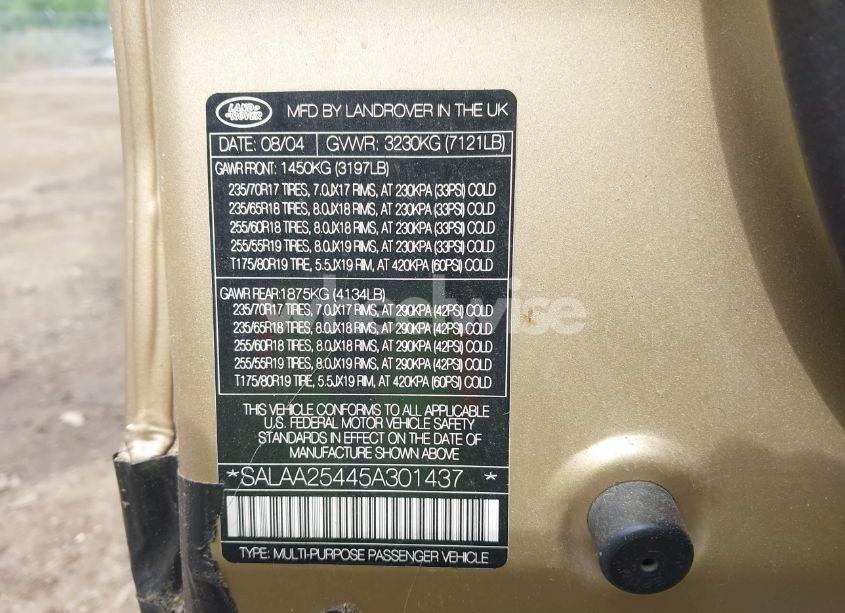 Photo 9 of 2005 Land Rover LR3 SE (VIN SALAA25445A301437)