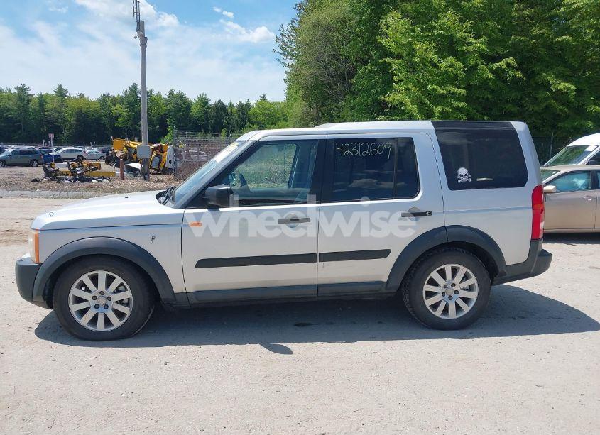 Photo 12 of 2005 Land Rover LR3 SE (VIN SALAA25475A300699)