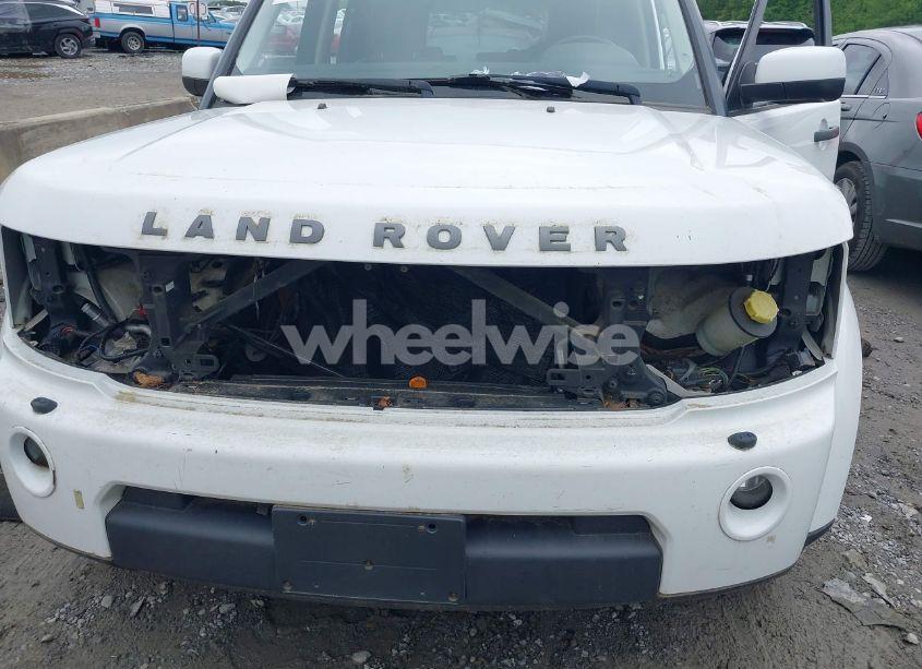 Photo 6 of 2012 Land Rover LR4 (VIN SALAB2D44CA597734)