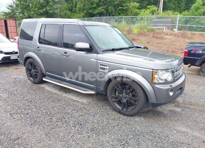 2010 Land Rover LR4 (VIN SALAF2D47AA513617) main photo