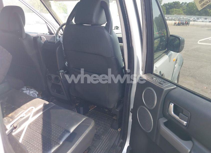 Photo 8 of 2006 Land Rover LR3 V8 HSE (VIN SALAG25406A391086)