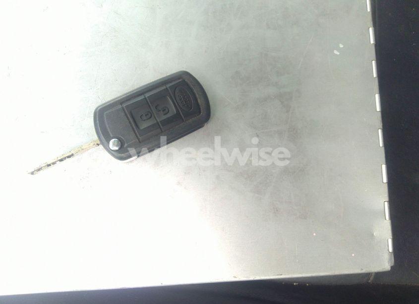 Photo 11 of 2008 Land Rover LR3 V8 HSE (VIN SALAG25408A475671)