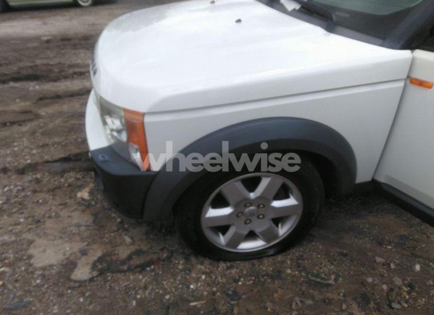 Photo 6 of 2008 Land Rover LR3 V8 HSE (VIN SALAG25418A475405)