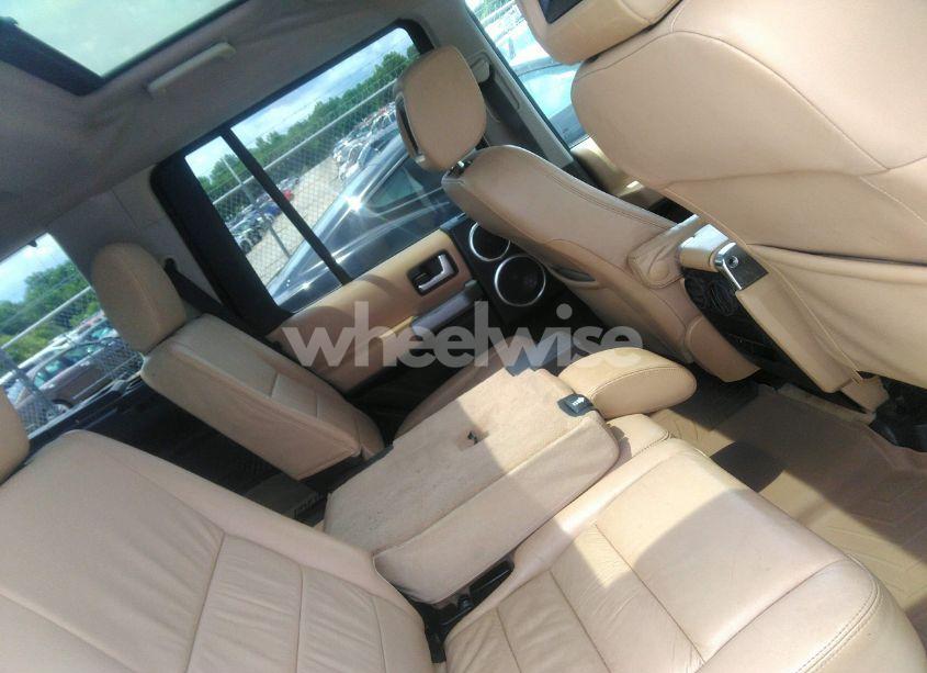 Photo 8 of 2008 Land Rover LR3 V8 HSE (VIN SALAG25418A475405)