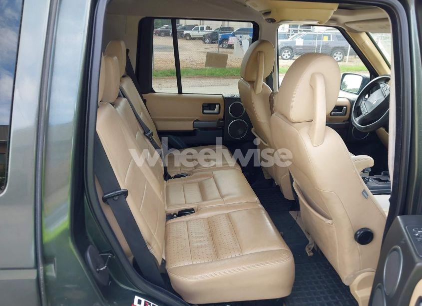 Photo 8 of 2005 Land Rover LR3 HSE (VIN SALAG25445A329981)