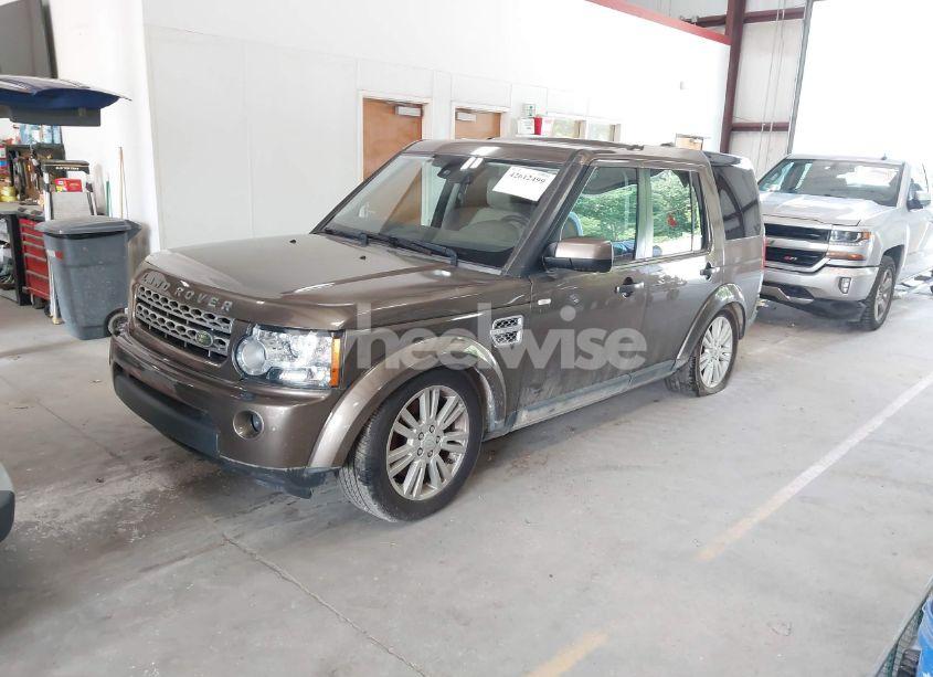 Photo 2 of 2010 Land Rover LR4 (VIN SALAG2D42AA536395)