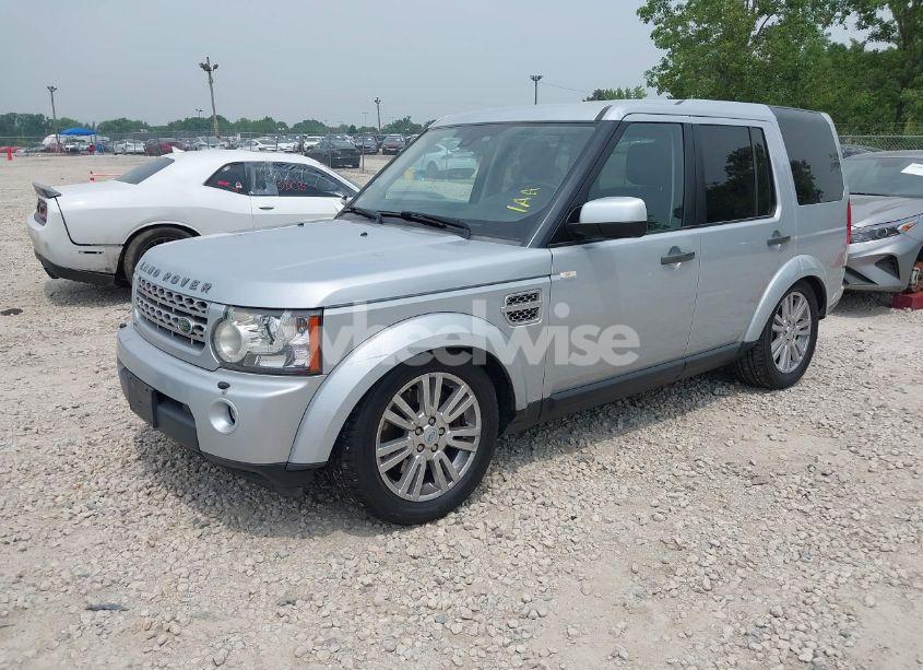 Photo 2 of 2011 Land Rover LR4 (VIN SALAG2D42BA565770)