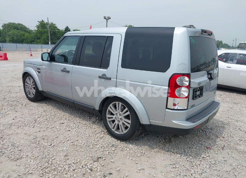 Photo 3 of 2011 Land Rover LR4 (VIN SALAG2D42BA565770)