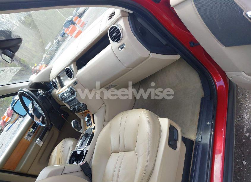 Photo 5 of 2012 Land Rover LR4 (VIN SALAG2D44CA609379)