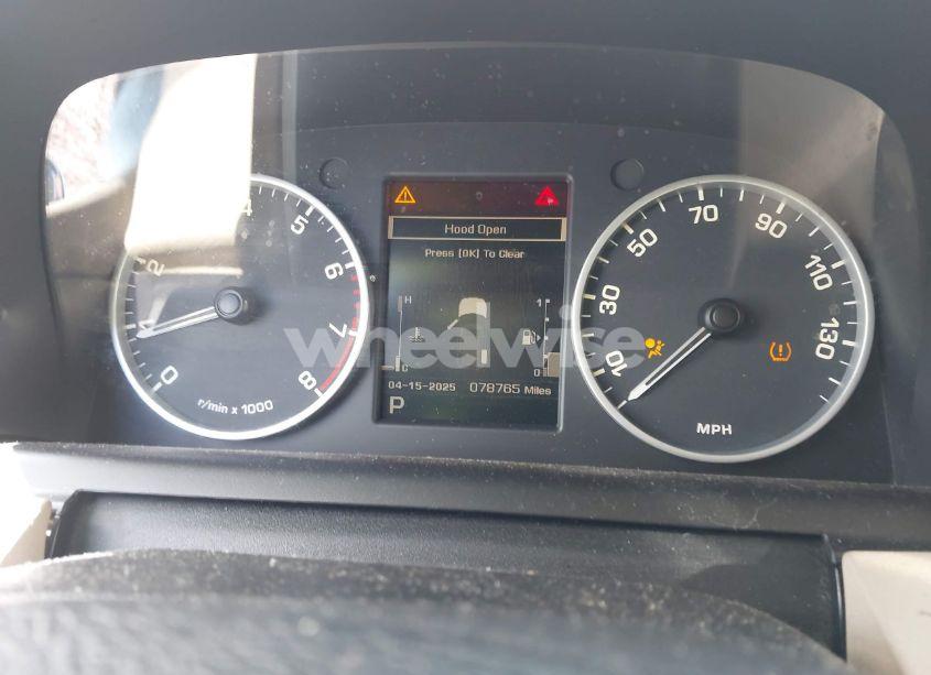 Photo 7 of 2012 Land Rover LR4 (VIN SALAG2D44CA609379)