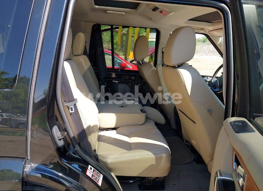 Photo 8 of 2012 Land Rover LR4 (VIN SALAG2D44CA616283)