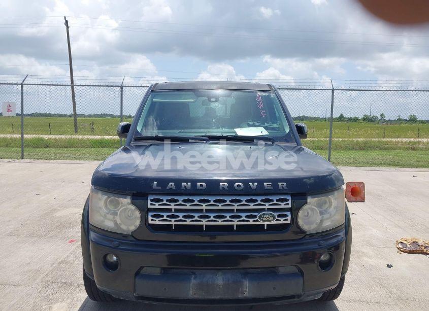 Photo 12 of 2013 Land Rover LR4 (VIN SALAG2D46DA669570)