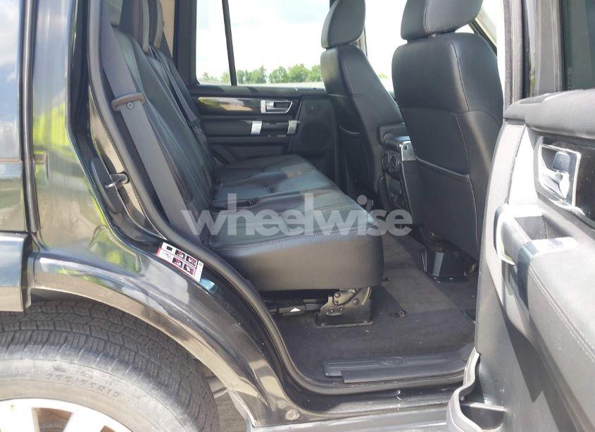 Photo 8 of 2013 Land Rover LR4 (VIN SALAG2D46DA669570)