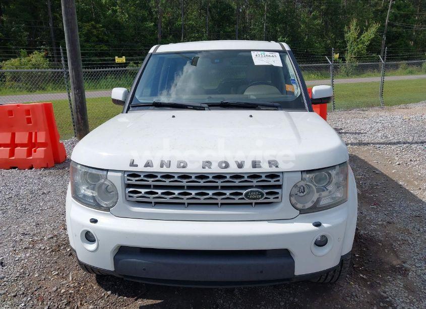 Photo 12 of 2013 Land Rover LR4 (VIN SALAG2D46DA688409)