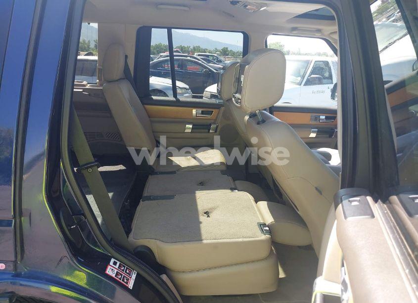 Photo 8 of 2013 Land Rover LR4 (VIN SALAG2D47DA698706)