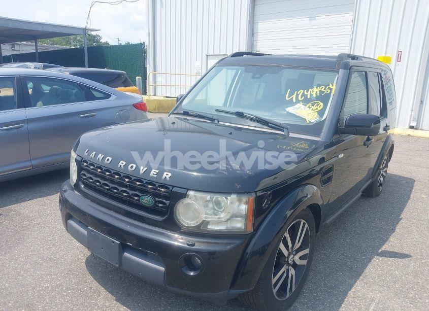 Photo 2 of 2011 Land Rover LR4 (VIN SALAG2D48BA585537)