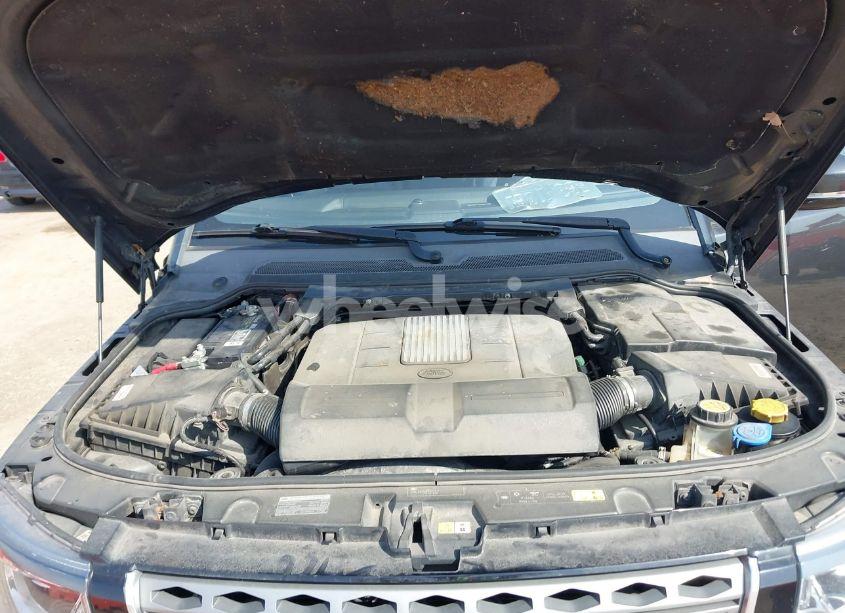 Photo 10 of 2015 Land Rover LR4 (VIN SALAG2V60FA759297)