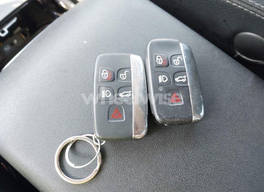 Photo 11 of 2015 Land Rover LR4 (VIN SALAG2V60FA759297)