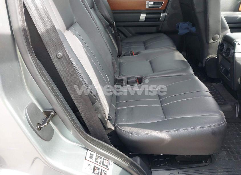 Photo 8 of 2016 Land Rover LR4 (VIN SALAG2V63GA790268)