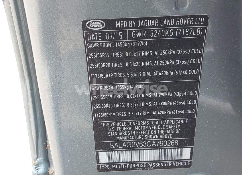 Photo 9 of 2016 Land Rover LR4 (VIN SALAG2V63GA790268)