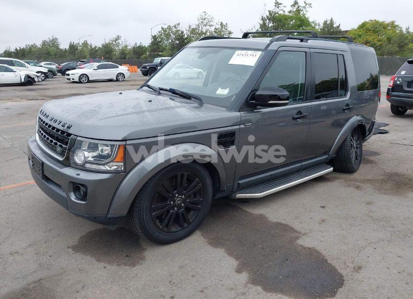 Photo 2 of 2016 Land Rover LR4 (VIN SALAG2V64GA797066)
