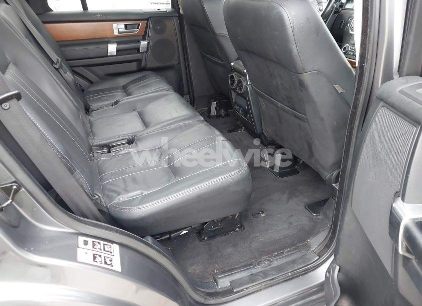 Photo 8 of 2016 Land Rover LR4 (VIN SALAG2V64GA797066)